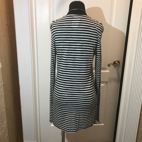 ❤️NEW❤️ BCBGMAXAZRIA TOP/Tunic - Picture 4 of 6